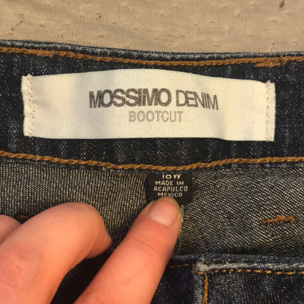 Capris - Picture 3 of 3